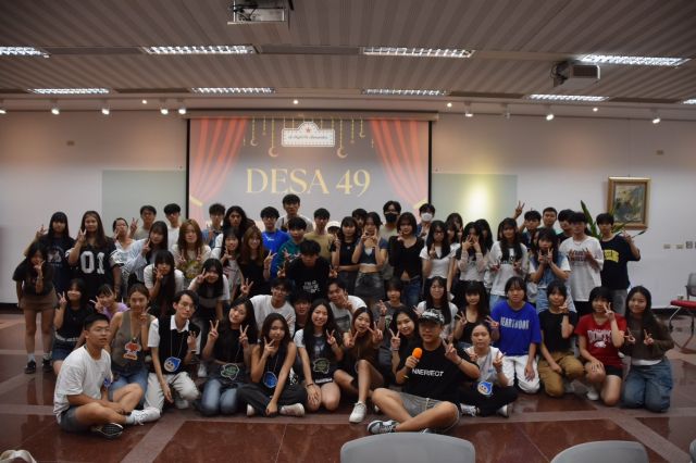 LINE_ALBUM_DESA49 新生茶會 0912_240927_24